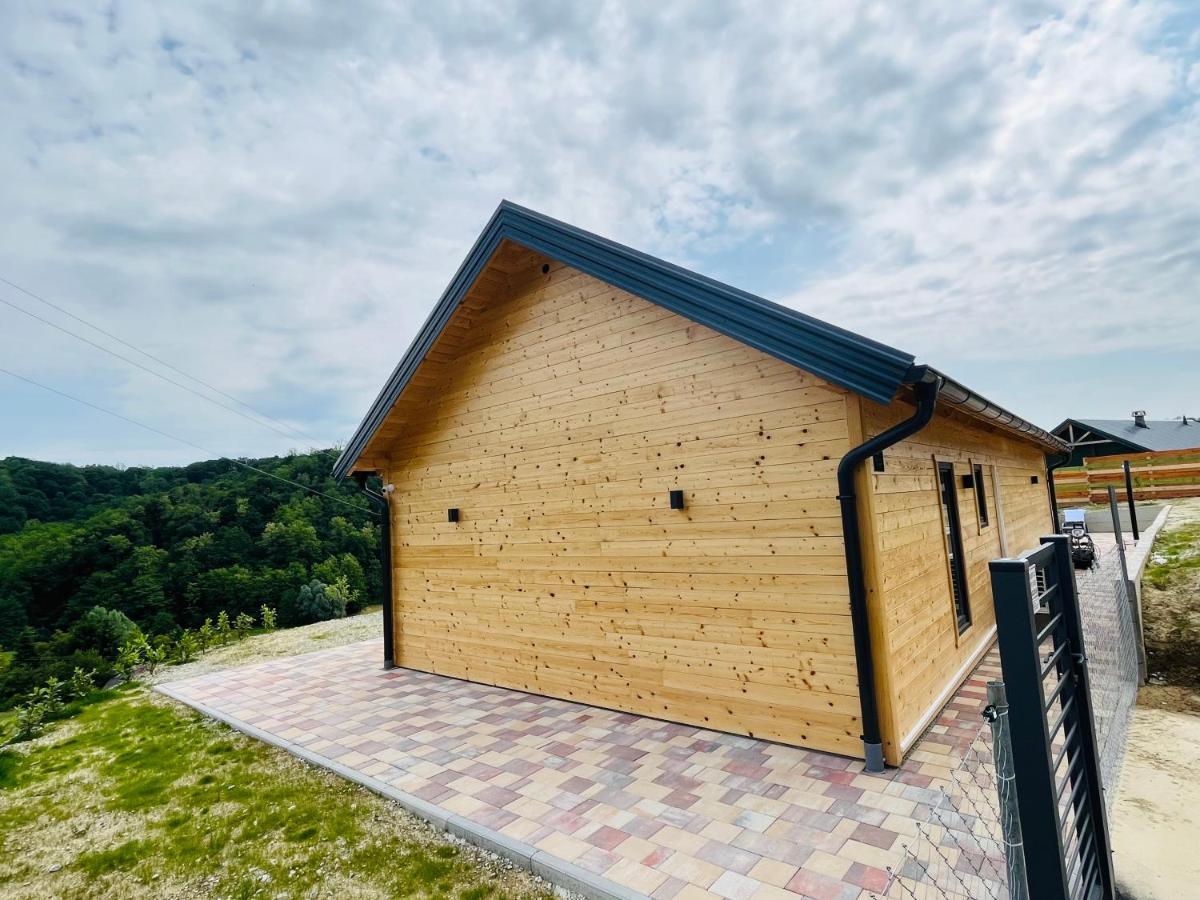 Holiday House Adamo Selno エクステリア 写真