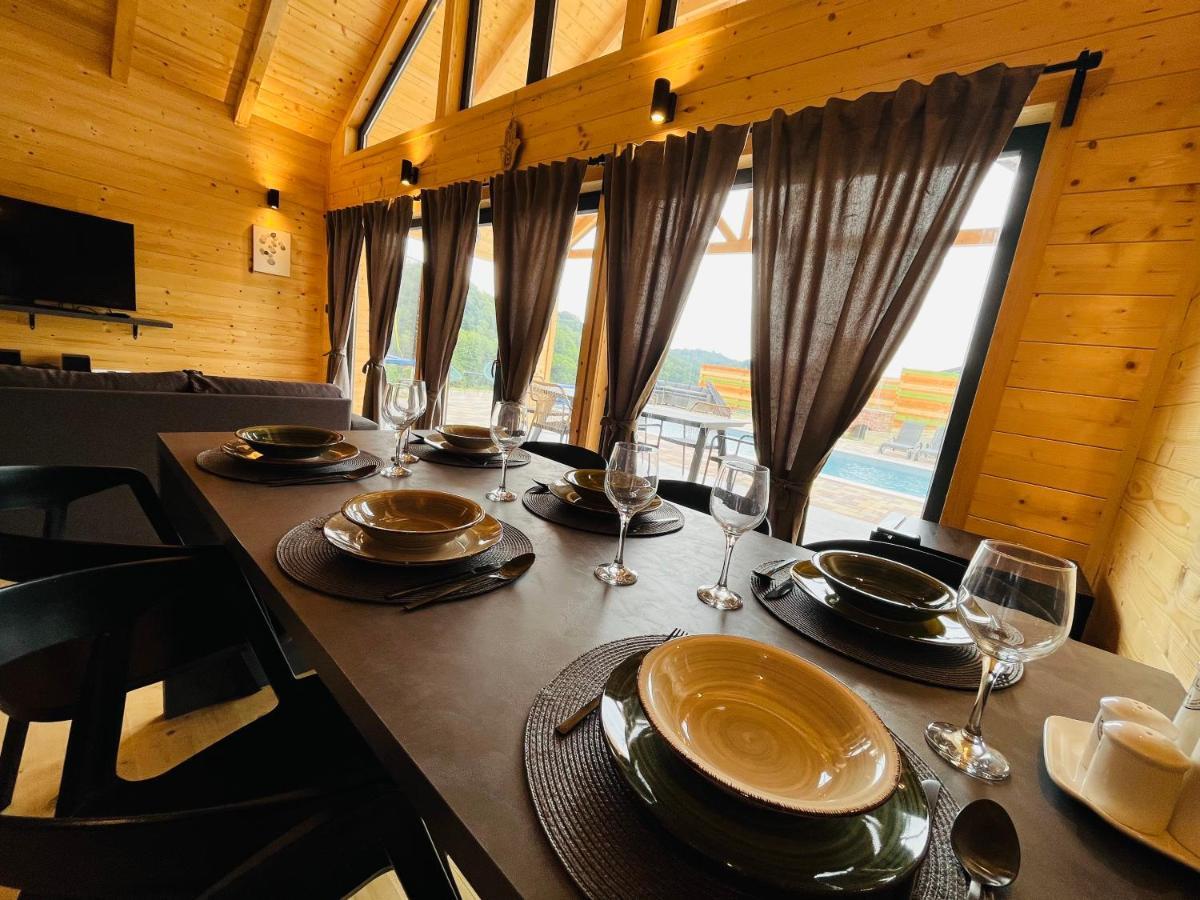Holiday House Adamo Selno エクステリア 写真